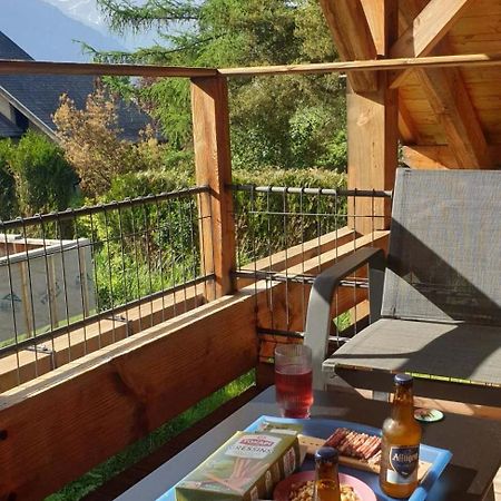 Whisperive Lodge - Le Vert Aux Bords De Rive Ле-Бур-д'Уазан Экстерьер фото